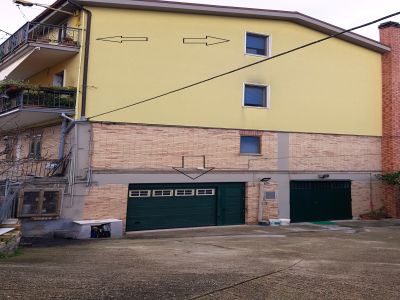 ingresso garage