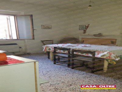 ea_7_809005561