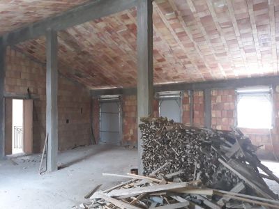 APPARTAMENTO stato grezzo