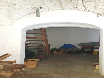 TAVERNA