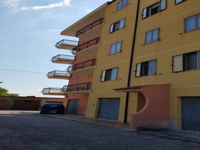 ingresso stabile condominiale